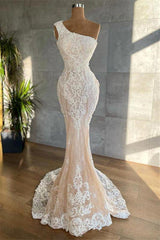 Mermaid Asymmetrical Lace Applique Floor-length Sleeveless Prom Dress