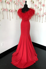 Red Prom Dress Mermaid V Neck Long Party Evening Dress with Feathers