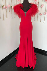 فستان حفلة موسيقية أحمر حورية البحر بياقة على شكل V فستان طويل للحفلات المسائية مع ريش