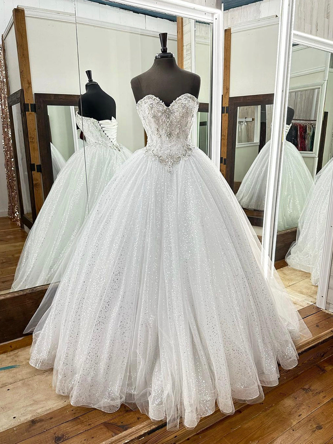 Prom Dress Elegent, Gorgeous White Handmade Beading Sequins Ball Gown, Strapless Sleeveless Backless Formal Dress