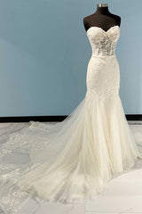 Wedding Dress Elegant Classy, Princess White Sweetheart Appliques Mermaid Long Wedding Dress