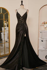 Bridesmaid Dress Trends, Black Mermaid Pluning V Appliques Long Prom Dress with Slit