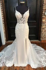 Wedding Dresses Lace Tulle, White Floral Lace Plunge V Mermaid Long Wedding Dress