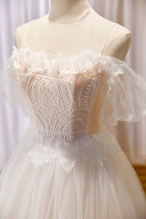 Wedding Dress For Bride, Chic Spaghetti Straps Beading A Line Tulle Wedding Gown