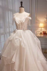 Homecoming Dress Long, Elegant Ivory Spaghetti Straps Ball Gown with Bowknot A Line Tulle Long Prom Dresses