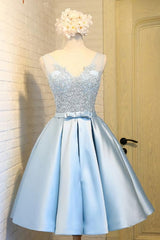Winter Formal Dress Short, Sky Blue A Line V Neck Short Prom Dresses, Appliques Lace Homecoming Dresses