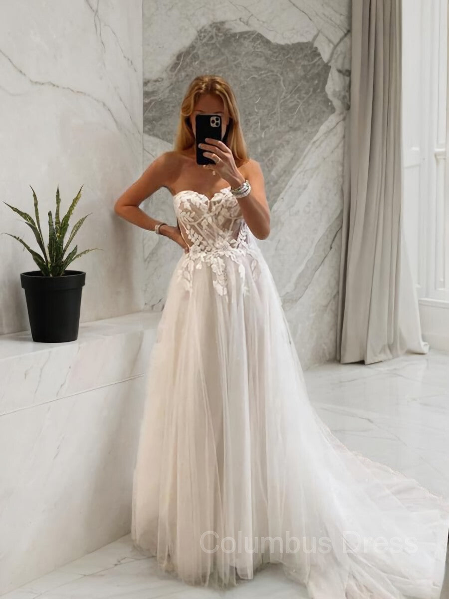 Wedding Dresses Boutique, A-Line/Princess Sweetheart Sweep Train Tulle Wedding Dresses With Appliques Lace