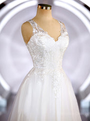 Wedding Dress Sleeves, A-Line/Princess V-neck Court Train Tulle Wedding Dresses with Appliques Lace