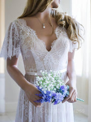 Wedding Dressed Vintage, A-Line/Princess V-neck Sweep Train Lace Wedding Dresses With Appliques Lace