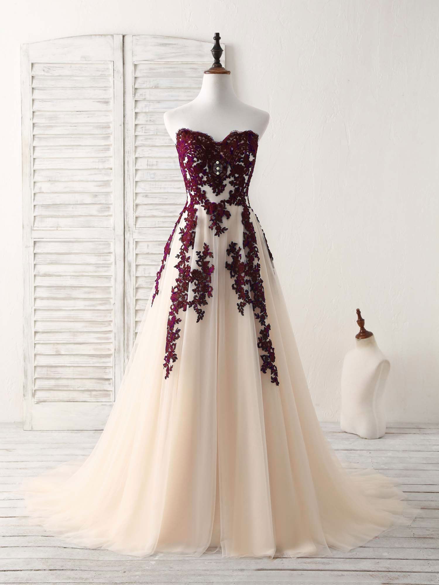 Bridesmaids Dresses Styles, A-Line Sweetheart Tulle Lace Applique Burgundy Long Prom Dress, Bridesmaid Dress