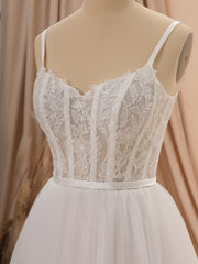 Wedding Dress Shopping Outfit, A-line Tulle Spaghetti Straps Appliques Lace Chapel Train Corset Wedding Dress