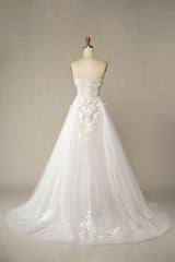 Wedding Dresses For Fall Weddings, A Line Wedding Dress with Appliques