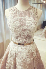 Party Dresses Christmas, Gorgeous Round Neck Sleeveless Lace Prom Dresses Sweep Train with Appliques