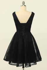 Party Dresses Jumpsuits, Black A-line V Neck Sleeveless Lace-Up Back Tulle Mini Homecoming Dress