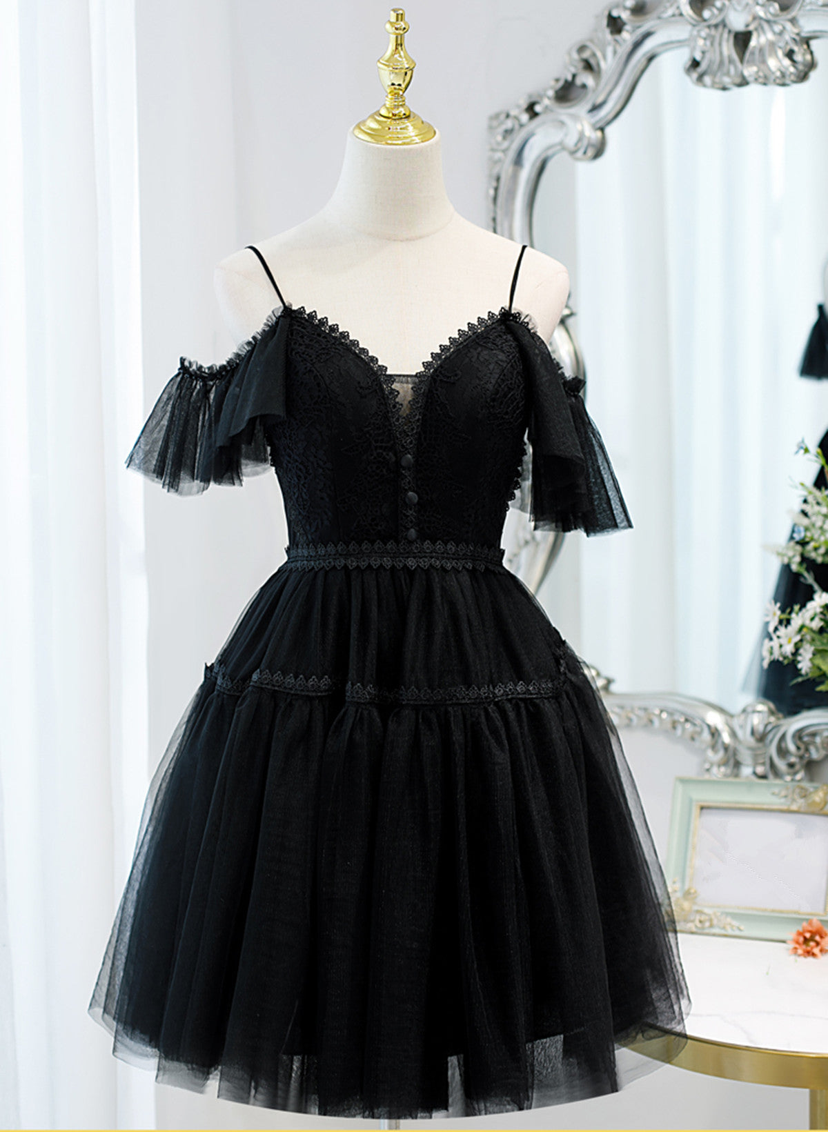 Bridesmaids Dresses On Sale, Black Sweetheart Straps Tulle Homecoming Dress, Black Off Shoulder Prom Dress