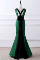 Homecoming Dresses With Tulle, Prom Dress, Green Matte Satin V Neck Mermaid Unique Design Evening Dress
