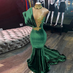 Prom Dresses 2024, Emerald Green Evening Dresses, High Neck Appliques Gold Lace Mermaid Prom Dresses, Sexy Formal Velvet Party Gowns