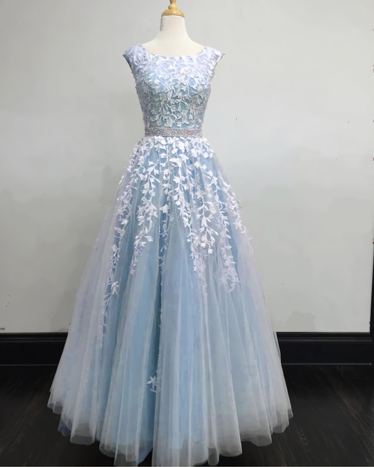 Evening Dress Designers, Modest Prom Dresses, Tulle Cap Sleeves Lace Embroidery