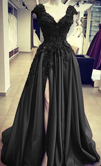 Evening Dresses Green, Black Satin Slit Dresses, With Lace Embroidery Prom Dresses