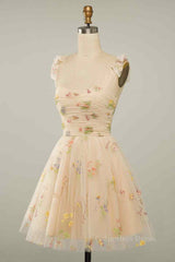 Semi Formal Outfit, Champagne A-line Bow Tie Straps Pleated Applique Mini Homecoming Dress