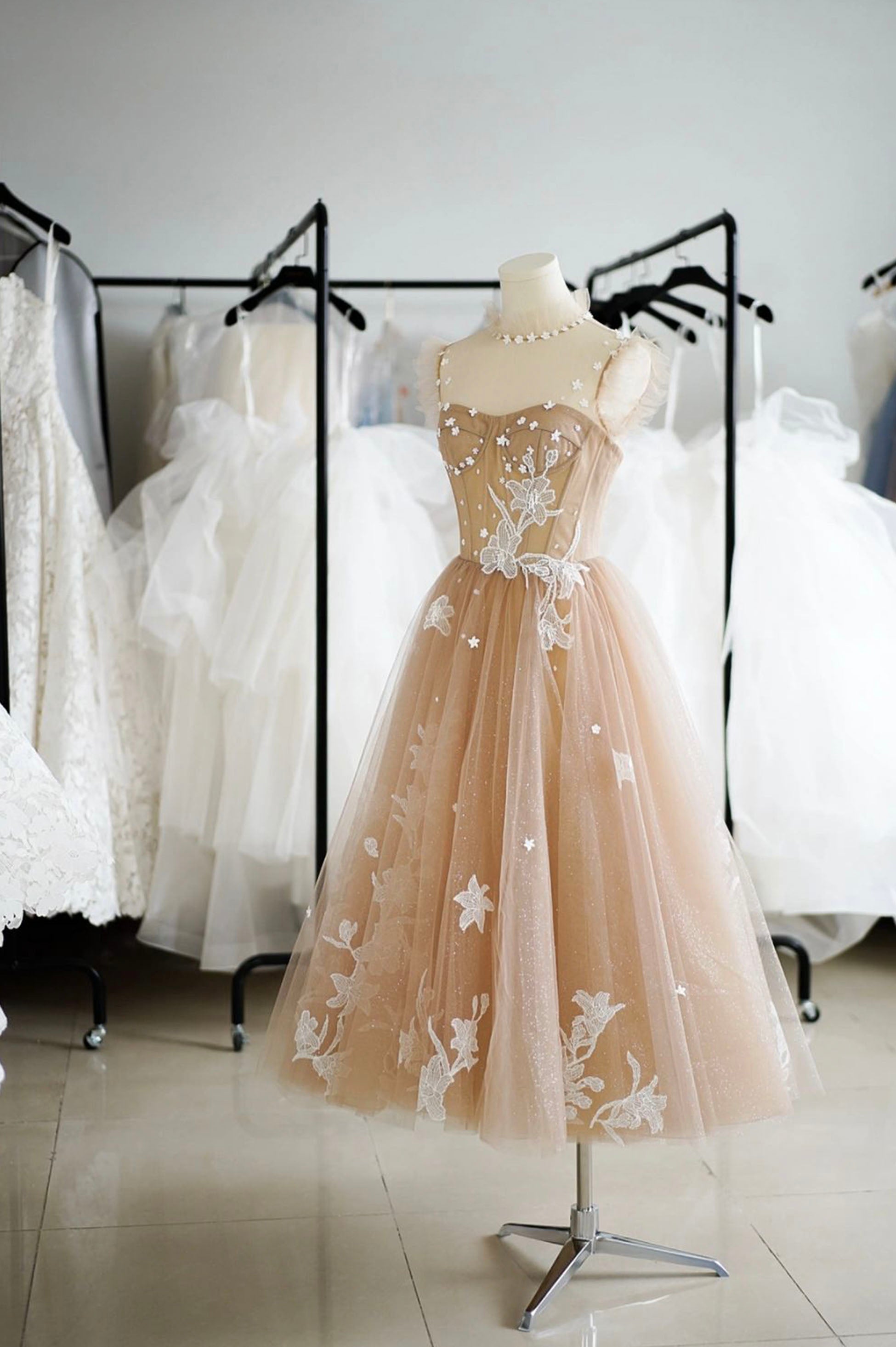 Evening Dress Elegant, Champagne Lace Short A-Line Prom Dress, Cute Homecoming Party Dress