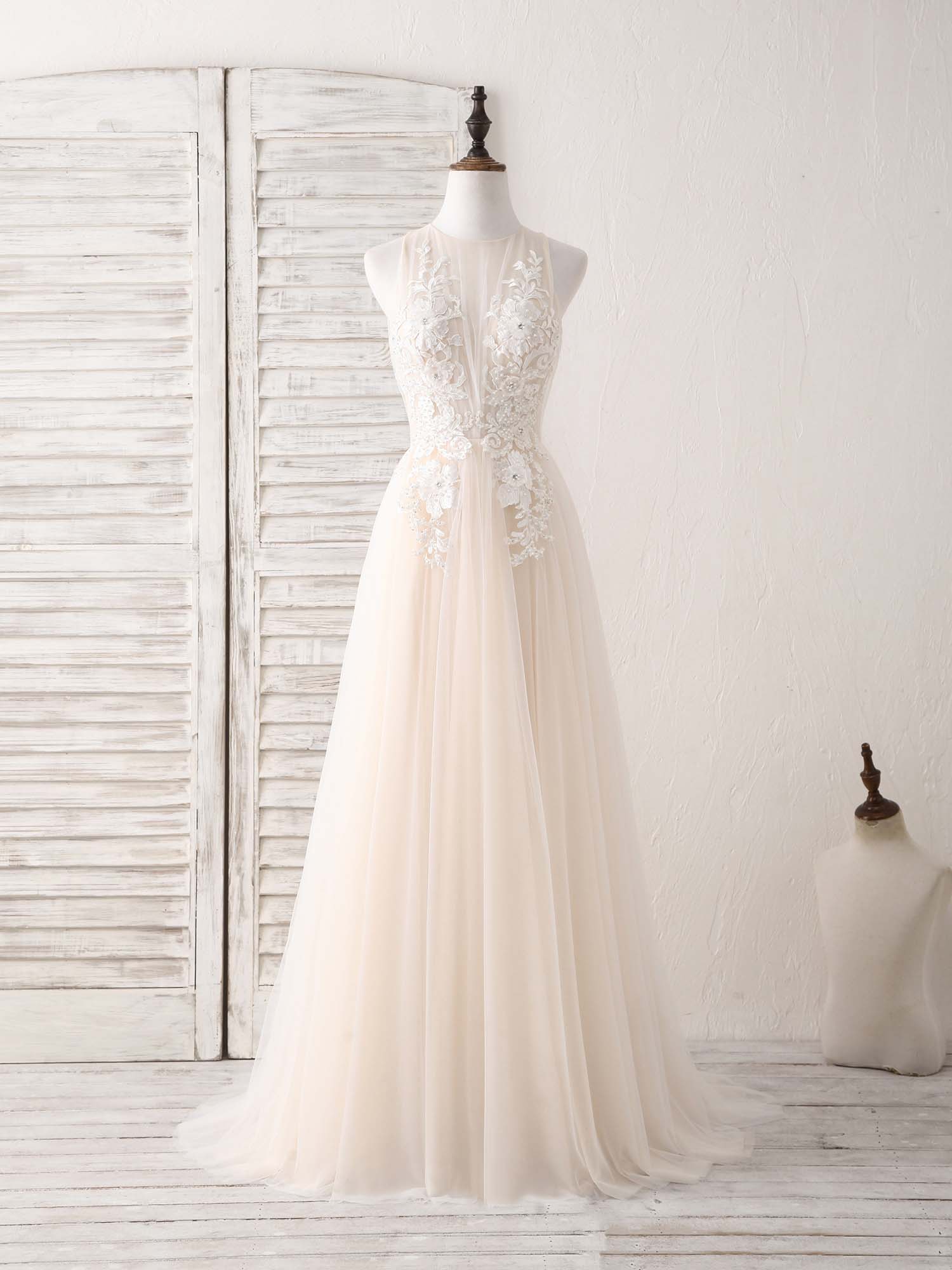 Bridesmaid Dresses Floral, Champagne Round Neck Tulle Lace Applique Long Prom Dress