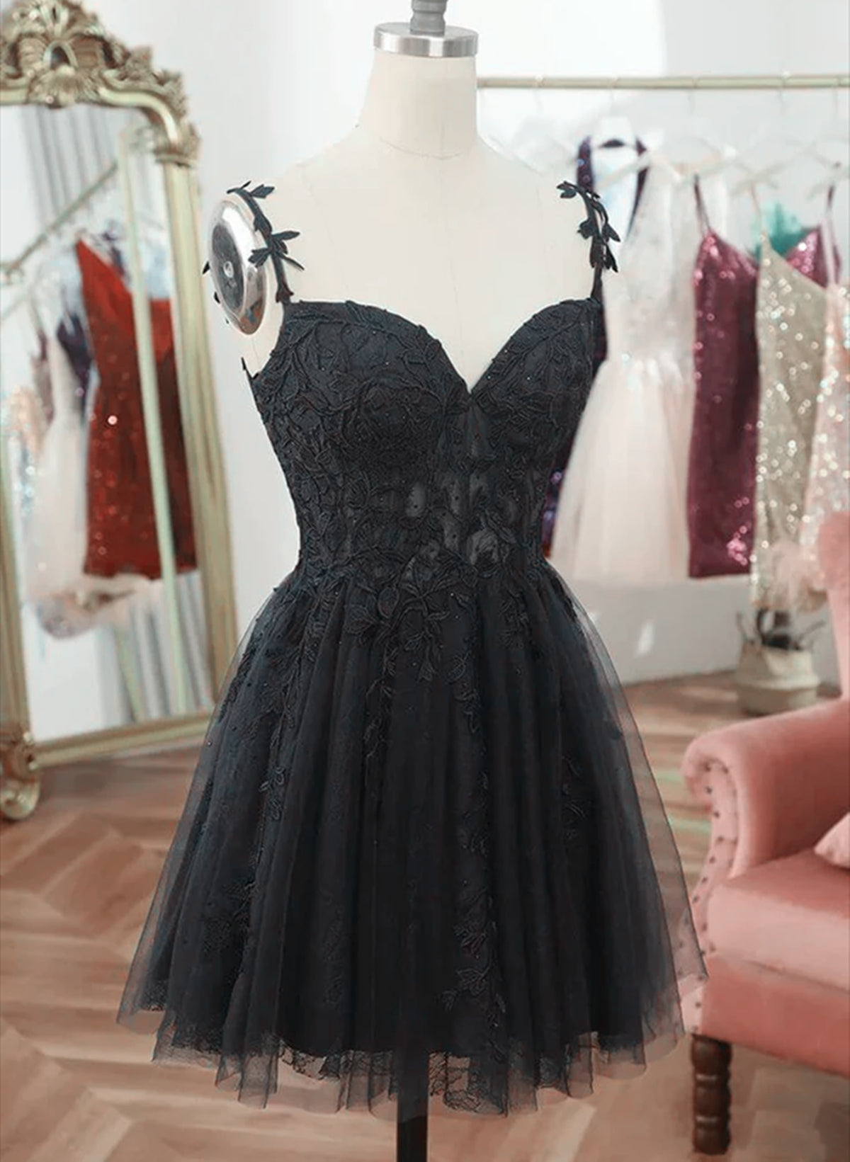 Bridesmaid Dresses Shops, Chic Black Lace Straps Tulle Short Party Drss, Black Sweetheart Homecoming Dress