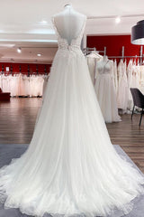 Wedding Dresses For Over 53, Classy Long A-line Tulle V Neck Sleeveless Lace Wedding Dress