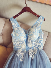 Bridesmaid Dress Color Scheme, Cute V Neck Light Blue Tulle Lace Short Prom Dress Blue Homecoming Dress