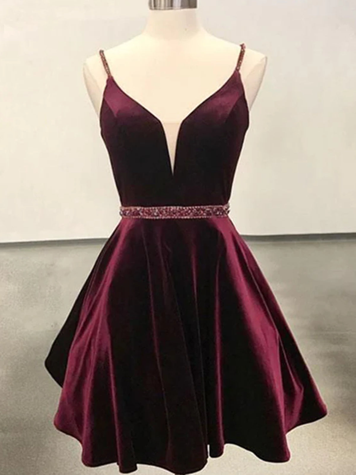 Party Dresses For Over 60S, Deep V Neck Short Burgundy Prom Dresses, Deep V Neck Short Burgundy Formal Homecoming Dresses