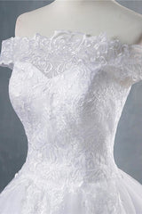 Wedding Dress The Bride, Elegant Appliques Lace Tulle A-line Wedding Dress