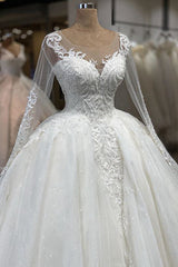 Wedding Dresses For Beach Weddings, Elegant Long Ball Gown Sweetheart Tulle Wedding Dress with Sleeves