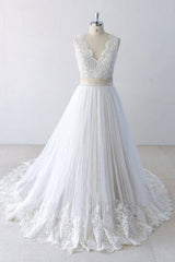 Wedding Dresses With Color, Elegant V-neck Lace Tulle A-line Wedding Dress