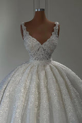 Wedding Dress Aesthetic, Gorgeous Long Ball Gown Sweetheart Sleeveless Lace Wedding Dress with Ruffles