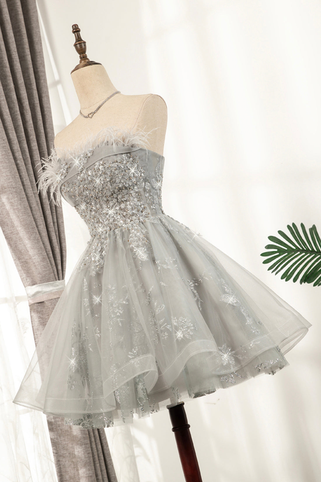 Bridesmaid Dress Green, Gray Strapless Tulle Short Prom Dress with Sequins, Cute A-Line Party Dress
