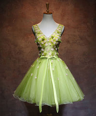 Formal Dress For Beach Wedding, Green V Neck Tulle Short Prom Dress, Green Homecoming Dress