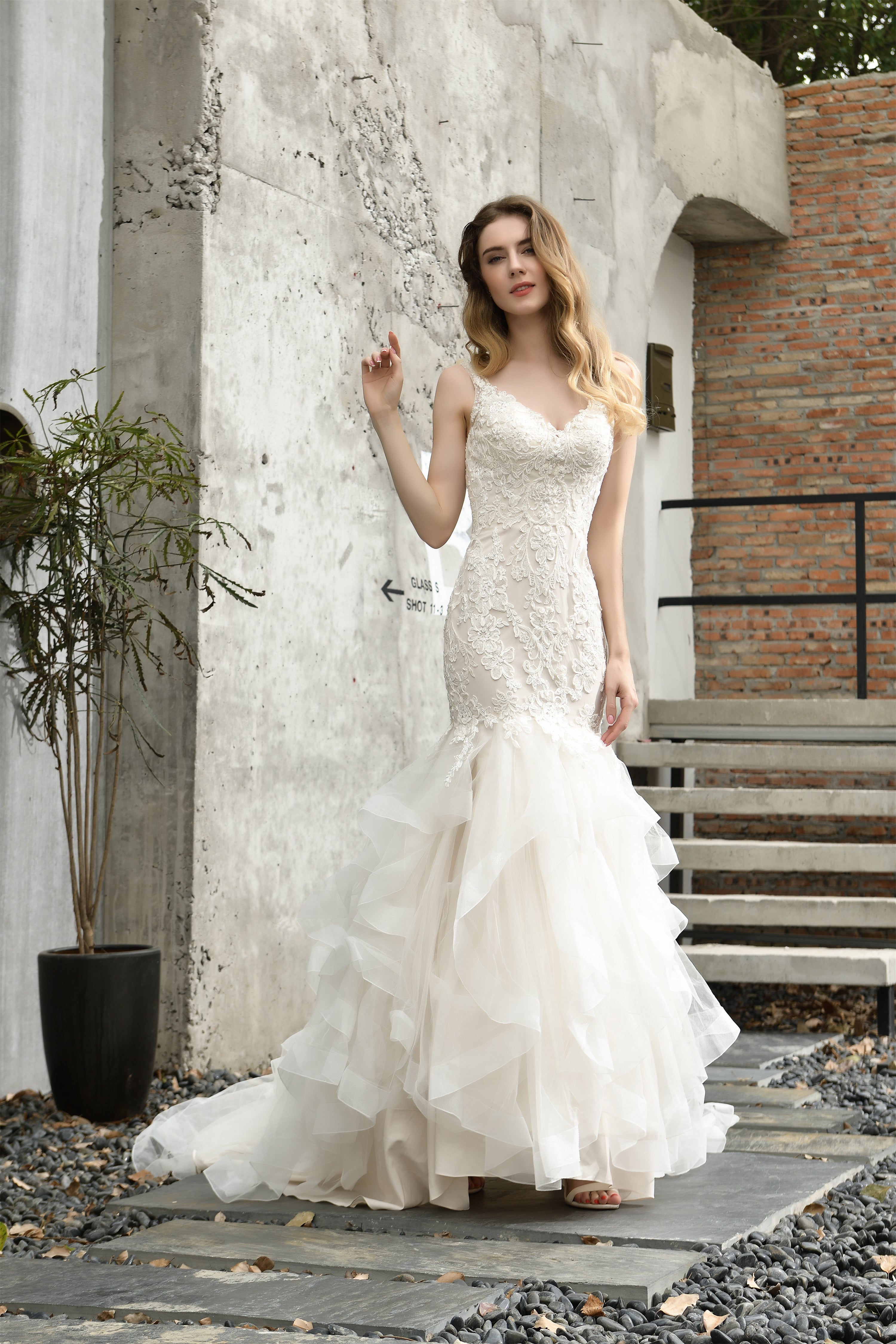 Wedding Dresses Silk, Ivory Mermaid Tulle Lace Appliques V-neck Wedding Dresses with Cascading Ruffles