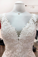 Wedding Dresses 2025 Trend New, Long A-line Tulle V Neck Open Back Appliques Lace Wedding Dress