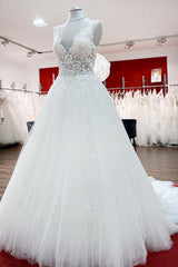 Wedding Dresses Stores, Long A-line V-neck Tulle Lace White Ruffles Wedding Dresses