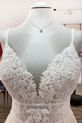 Wedding Dresses Flowers, Long A-line V-neck Tulle Sleeveless Appliques Lace Backless Wedding Dress