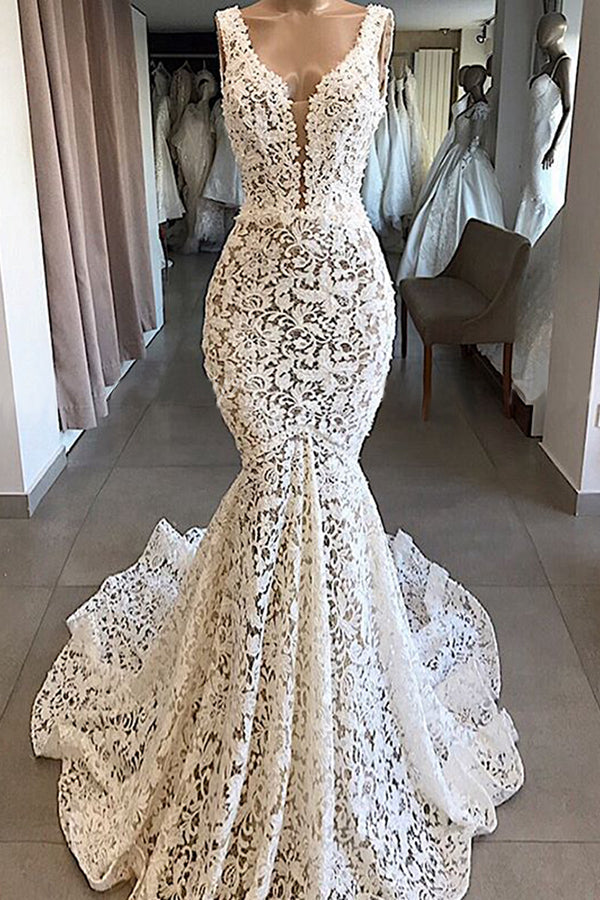 Wedding Dress Trend, Luxurious Plunging V neck Mermaid Lace Wedding Dresses Romantic Bridal Gowns for Garden Wedding