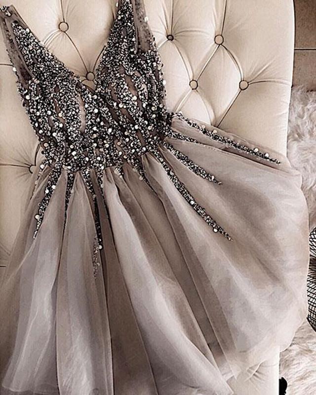 Prom Dresses Champagne, Luxurious Sequins Beaded V-neck Tulle Homecoming Dresses Short Party Dress