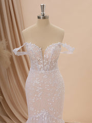 Wedding Dresses Fall, Mermaid Tulle Off-the-Shoulder Appliques Lace Cathedral Train Corset Wedding Dress