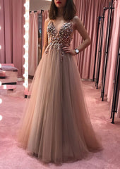 Party Dress Shiny, Princess V Neck Court Train Tulle Prom Dress With Appliqued Beading