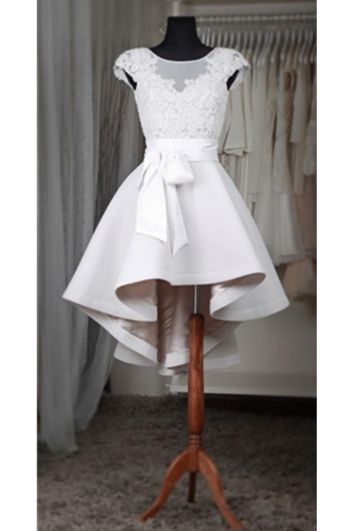 Prom Dressed 2040, White Lace Short For Teens Classy Short Sleeves White Belt Homecoming Dresses