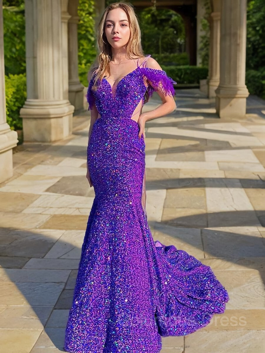 Bridesmaids Dress Purple, Sheath/Column V-neck Court Train Velvet Sequins Prom Dresses
