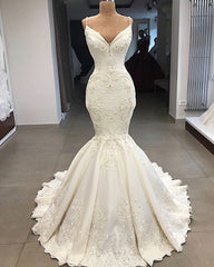 Wedding Dresses Satin, Spaghetti Straps Lace Fit and Flare Wedding Dresses Overskirt Appliques Detachable Satin Backless Bridal Gowns