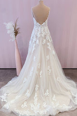 Wedding Dress Aesthetic, Stunning Long A-Line Spaghetti Straps Appliques Lace Tulle Wedding Dress