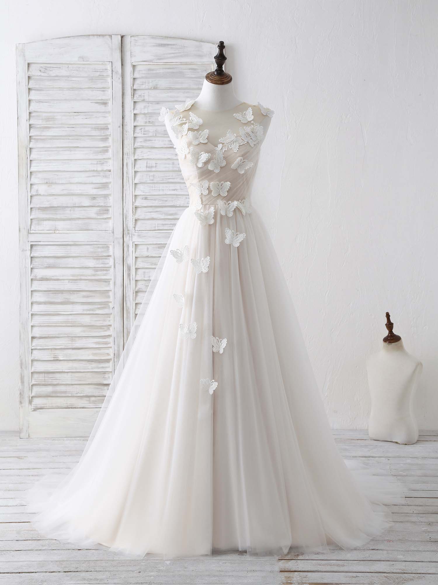 Bridesmaids Dresses Affordable, Unique White Round Neck Tulle 3D Lace Applique Long Prom Dresses