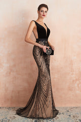Formal Dress Floral, V-Neck Fitted Mermaid Black Prom Dresses with Sequins
